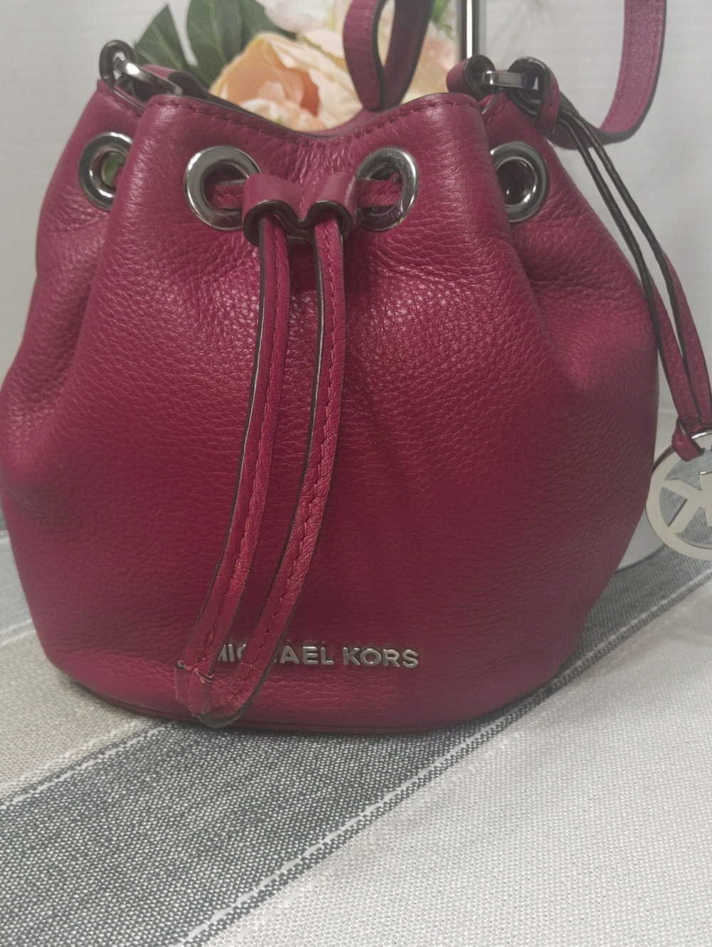 Michael Kors Jules Pebbled Leather Mini Drawstring Bucket Bag - Picture 2 of 11